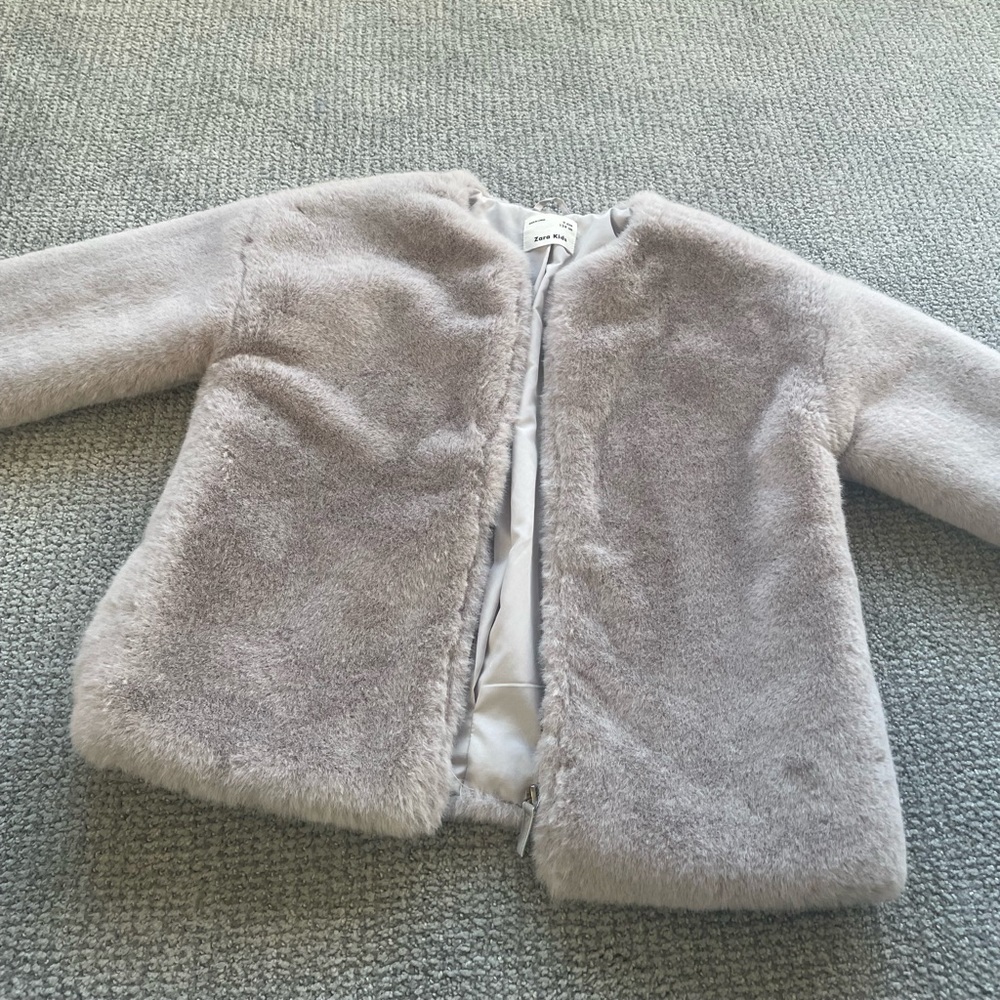 Zara fleece jacket side 9 kids